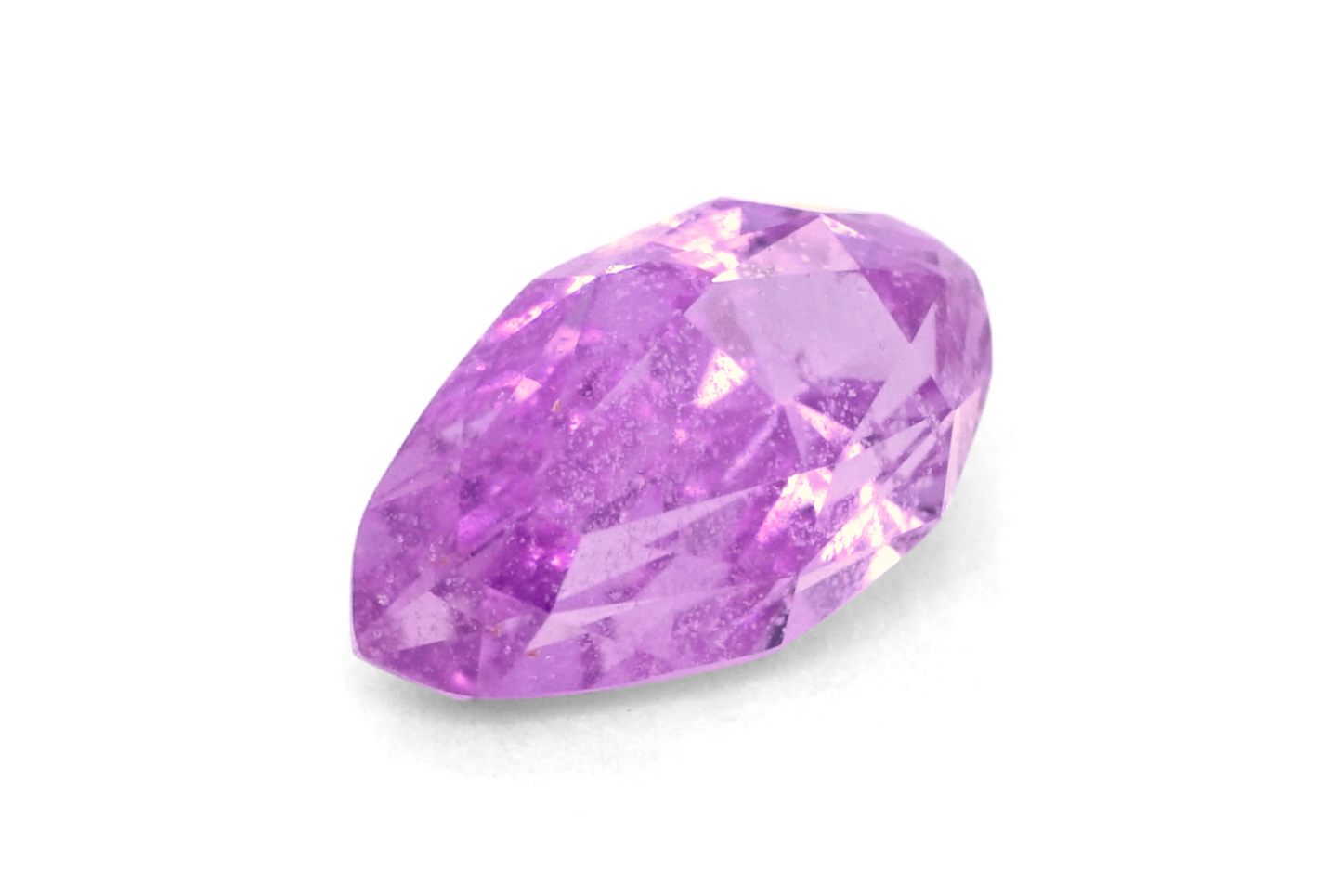 1.06 carats pink Sapphire - pear shape